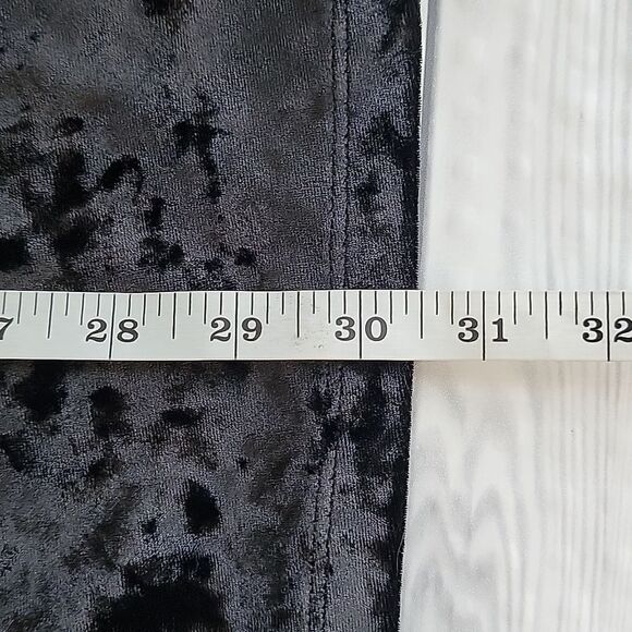 Catherines crushed velvet cold shoulder top Size 3X - Picture 11 of 11